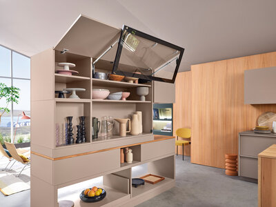 Blum podizno-preklopni okov Aventos top 
